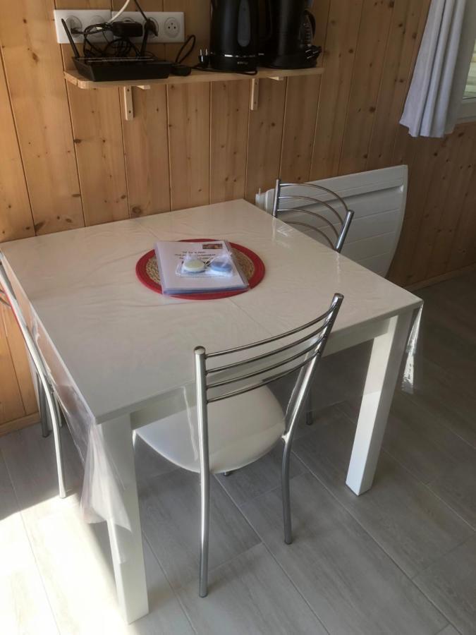 Logement - Les Épesses Zewnętrze zdjęcie